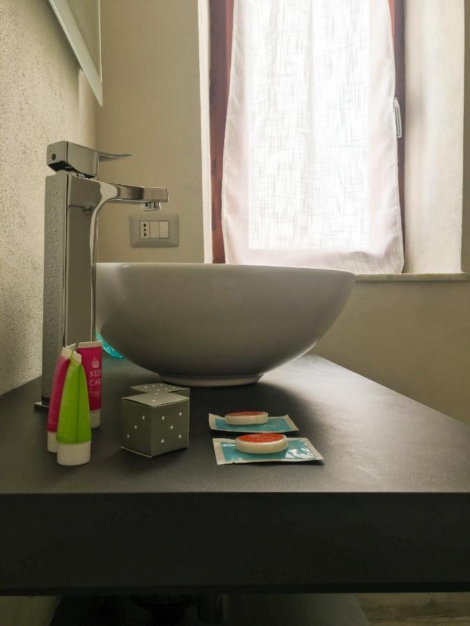라마달레나 Dimora Conte B&B 외부 사진