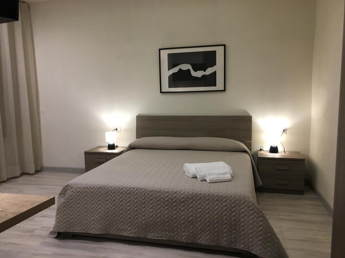 라마달레나 Dimora Conte B&B 외부 사진